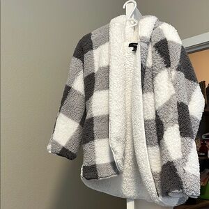 Forever 21 Gray and White Checkered Jacket